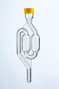 Rurka fermentacyjna z przykrywką